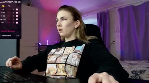 Snapshot of danielacooperx chatting on 01/26/25, 11:39 Daniela Cooper online show from 01/26/25, 11:39