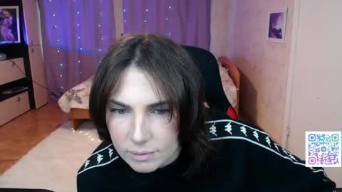 Snapshot of danielacooperx chatting on 05/27/26, 02:58 Daniela Cooper online show from 05/27/26, 02:58