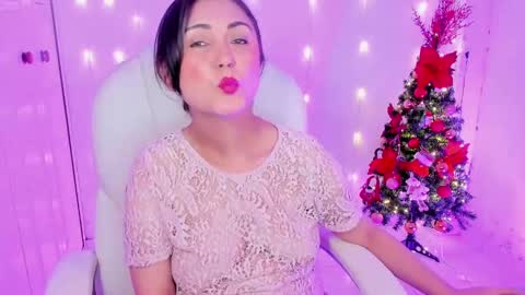 Daniela online show from 12/24/24, 06:22