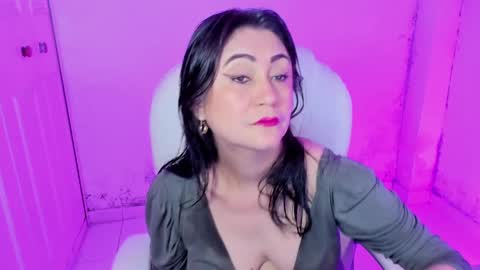 Daniela online show from 03/07/25, 03:40