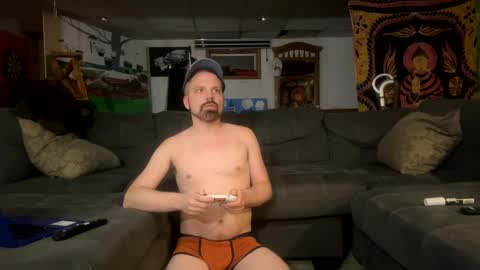 Snapshot of danielartbigd chatting on 01/18/25, 01:52 Daniel online show from 01/18/25, 01:52