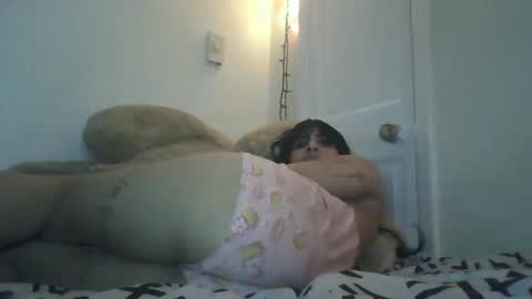 Snapshot of danielatrans662135 chatting on 02/09/25, 12:39 DANIELA online show from 02/09/25, 12:39