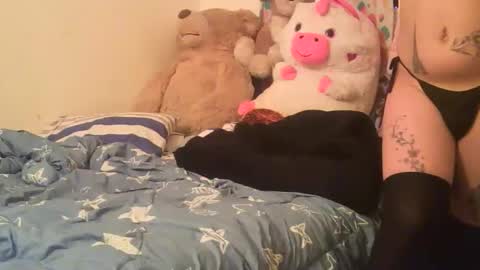 DANIELA online show from 11/24/25, 06:18