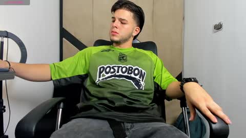 DANIEL online show from 01/30/25, 03:33