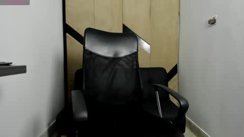 DANIEL online show from 02/08/25, 07:04