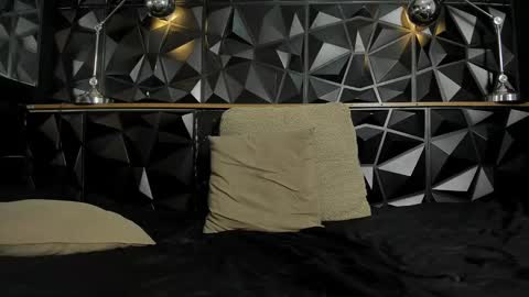 DANIEL online show from 02/25/25, 04:00