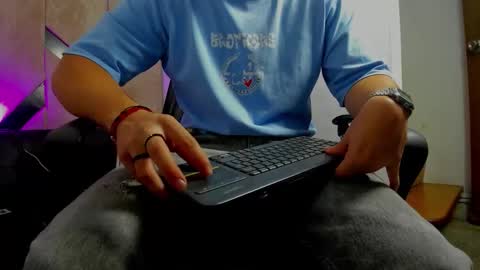 DANIEL online show from 10/25/25, 08:58