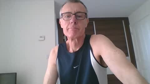 Snapshot of danielcoxone chatting on 02/26/25, 11:30 danielcoxone online show from 02/26/25, 11:30