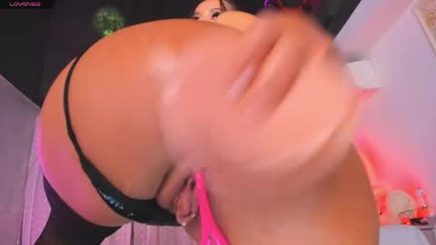 AIDA online show from 04/09/26, 06:19