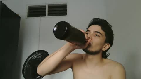 Snapshot of danielhot17 chatting on 12/01/24, 08:53 DANIEL online show from 12/01/24, 08:53