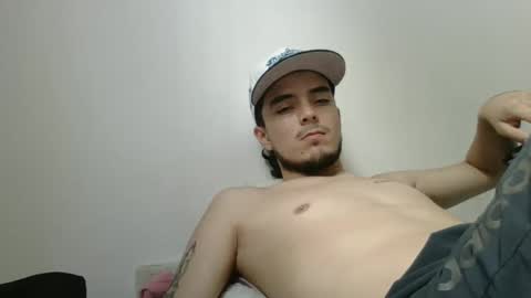 Snapshot of danielhot17 chatting on 12/11/24, 02:54 DANIEL online show from 12/11/24, 02:54