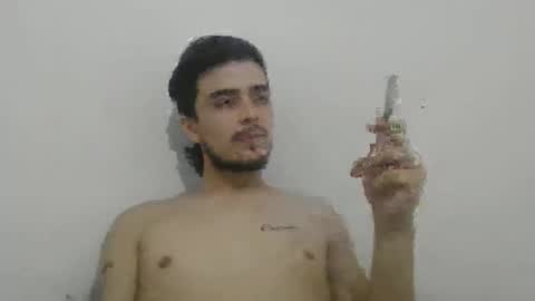 Snapshot of danielhot17 chatting on 12/31/24, 01:26 DANIEL online show from 12/31/24, 01:26