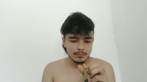 Snapshot of danielhot17 chatting on 01/02/25, 02:57 DANIEL online show from 01/02/25, 02:57