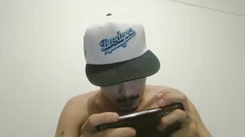 Snapshot of danielhot17 chatting on 01/19/25, 09:11 DANIEL online show from 01/19/25, 09:11