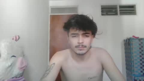 Snapshot of danielhot17 chatting on 01/20/25, 01:11 DANIEL online show from 01/20/25, 01:11