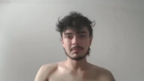 Snapshot of danielhot17 chatting on 02/04/25, 12:11 DANIEL online show from 02/04/25, 12:11