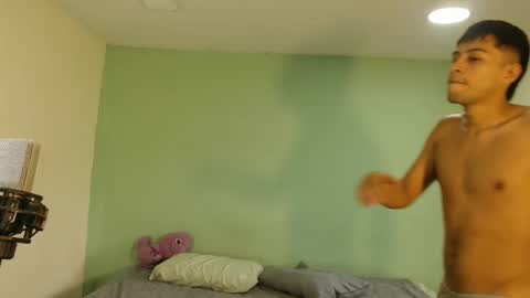 danielitopapii online show from 03/25/26, 01:28