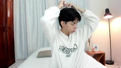 Snapshot of daniell_rdrig chatting on 04/20/26, 12:52 Daniel online show from 04/20/26, 12:52