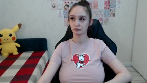 Snapshot of daniella_martin chatting on 04/01/26, 11:11 Daniella Martin online show from 04/01/26, 11:11