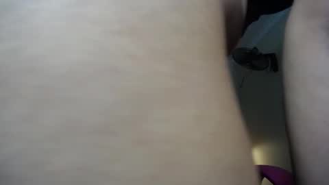 Snapshot of danielle_rose_ chatting on 12/22/24, 07:21 Angie online show from 12/22/24, 07:21