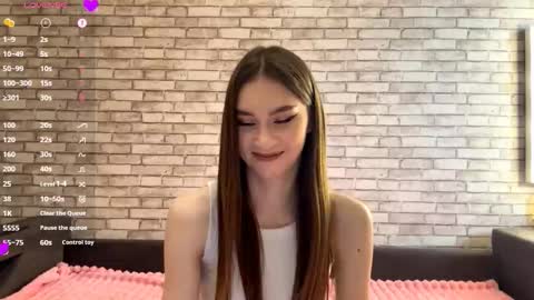 Snapshot of daniellecorra chatting on 03/07/26, 12:24 Trisha wanna play Meow online show from 03/07/26, 12:24