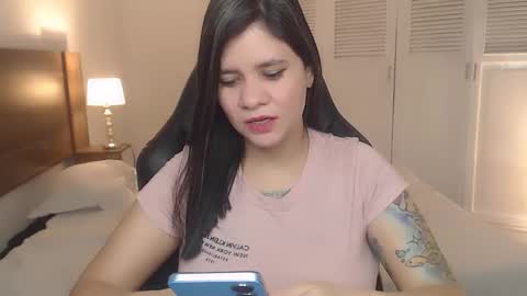 Snapshot of daniellerain chatting on 03/10/26, 05:07 daniellerain online show from 03/10/26, 05:07