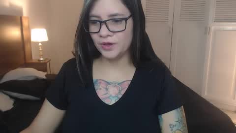 Snapshot of daniellerain chatting on 04/15/26, 11:49 daniellerain online show from 04/15/26, 11:49