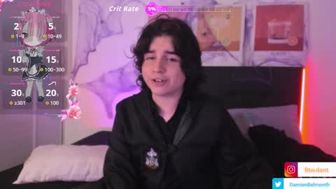 Snapshot of daniellesins_ chatting on 10/16/25, 05:08    online show from 10/16/25, 05:08