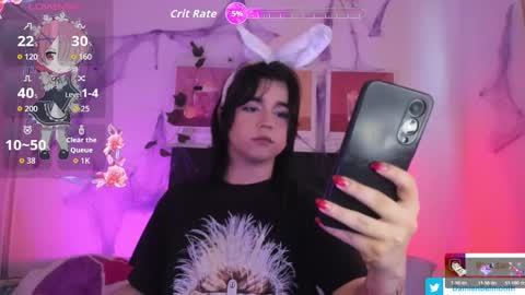 Snapshot of daniellesins_ chatting on 10/26/25, 10:04    online show from 10/26/25, 10:04