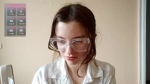 Mia online show from 03/03/26, 07:14