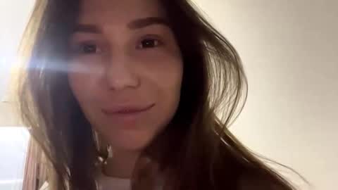 Julia online show from 03/05/26, 03:30