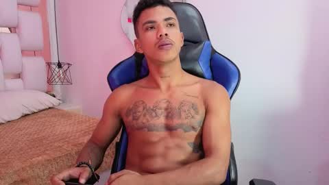 Snapshot of daniels6959 chatting on 11/16/25, 06:02 JUAN online show from 11/16/25, 06:02