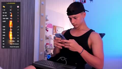 Daniels Cruz online show from 03/10/25, 09:18