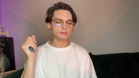 danieltuckerr online show from 10/05/25, 04:55