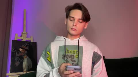 danieltuckerr online show from 11/08/25, 11:14