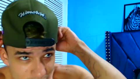 Snapshot of danii_scot chatting on 03/11/25, 10:18 Dani online show from 03/11/25, 10:18