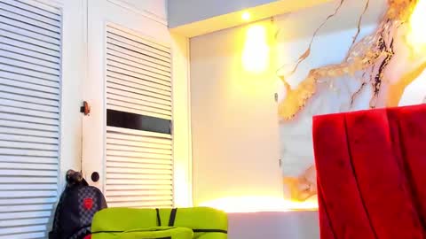 Snapshot of danii_scot chatting on 11/17/25, 03:45 Dani online show from 11/17/25, 03:45