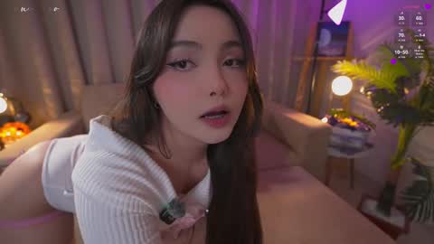 Snapshot of danii_xoxo chatting on 03/08/26, 02:04 online show from 03/08/26, 02:04