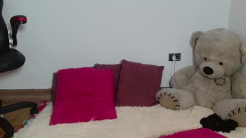 Snapshot of danilove339921 chatting on 10/09/25, 01:58 danilove online show from 10/09/25, 01:58