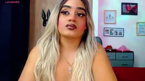 Snapshot of danipein chatting on 12/18/25, 05:02 danipein online show from 12/18/25, 05:02