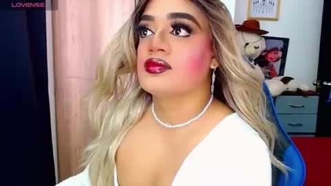 Snapshot of danipein chatting on 01/12/26, 05:29 danipein online show from 01/12/26, 05:29