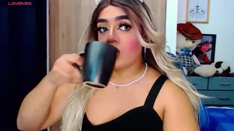 Snapshot of danipein chatting on 01/16/26, 11:14 danipein online show from 01/16/26, 11:14