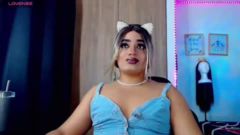 Snapshot of danipein chatting on 02/13/26, 10:44 danipein online show from 02/13/26, 10:44