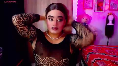 Snapshot of danipein chatting on 02/17/26, 12:01 danipein online show from 02/17/26, 12:01