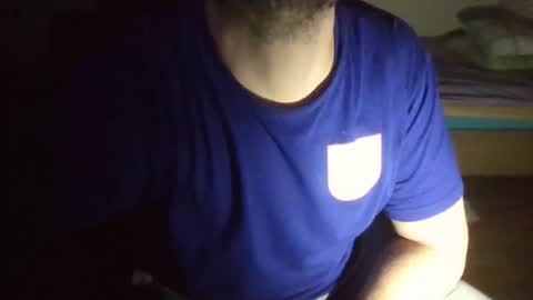 Snapshot of daniseler chatting on 11/03/25, 08:10 daniseler online show from 11/03/25, 08:10