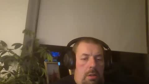 danishman1980 online show from 11/16/25, 12:38