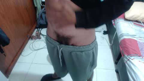 Snapshot of danivoyeur21 chatting on 02/27/26, 09:26 daniel segura online show from 02/27/26, 09:26