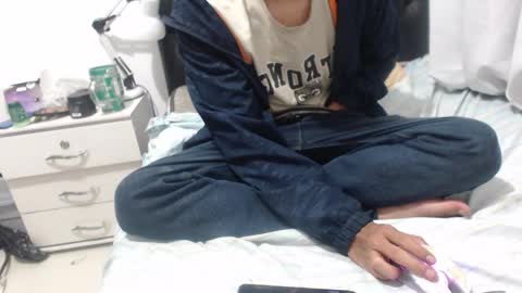 Snapshot of danivoyeur21 chatting on 03/08/26, 03:54 daniel segura online show from 03/08/26, 03:54