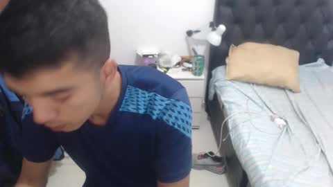 Snapshot of danivoyeur21 chatting on 03/09/26, 02:54 daniel segura online show from 03/09/26, 02:54