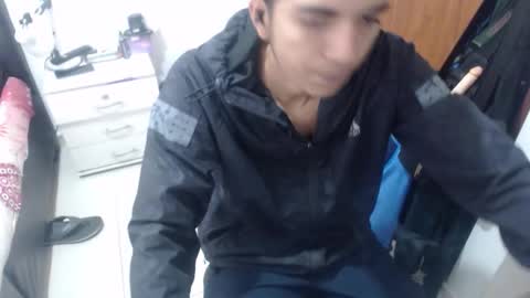 Snapshot of danivoyeur21 chatting on 03/22/26, 05:38 daniel segura online show from 03/22/26, 05:38